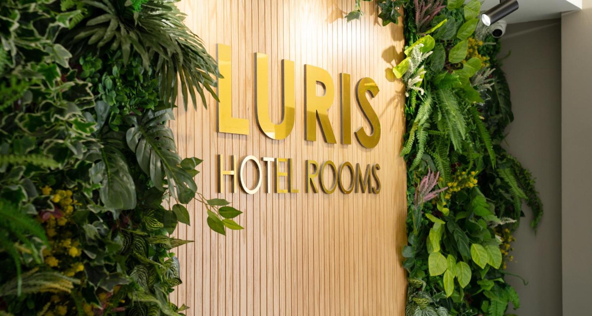 Hotel Luris Golem  Buitenkant foto